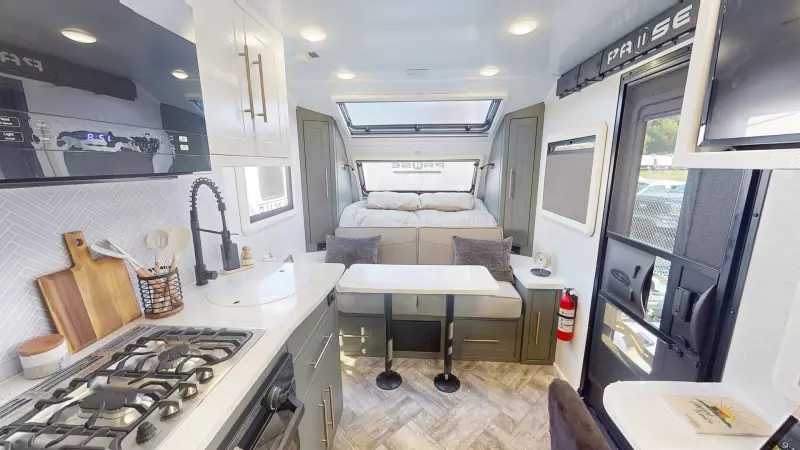 21.4 Floorplan Main Room