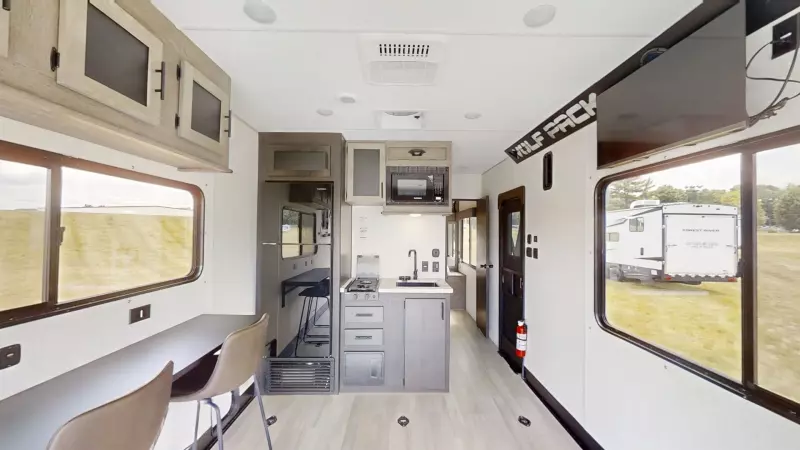 25-14 Floorplan Main Room