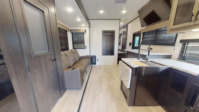 365PACK15.5 Floorplan Main Room