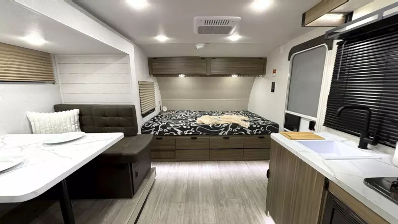 178ICE Floorplan Main Room